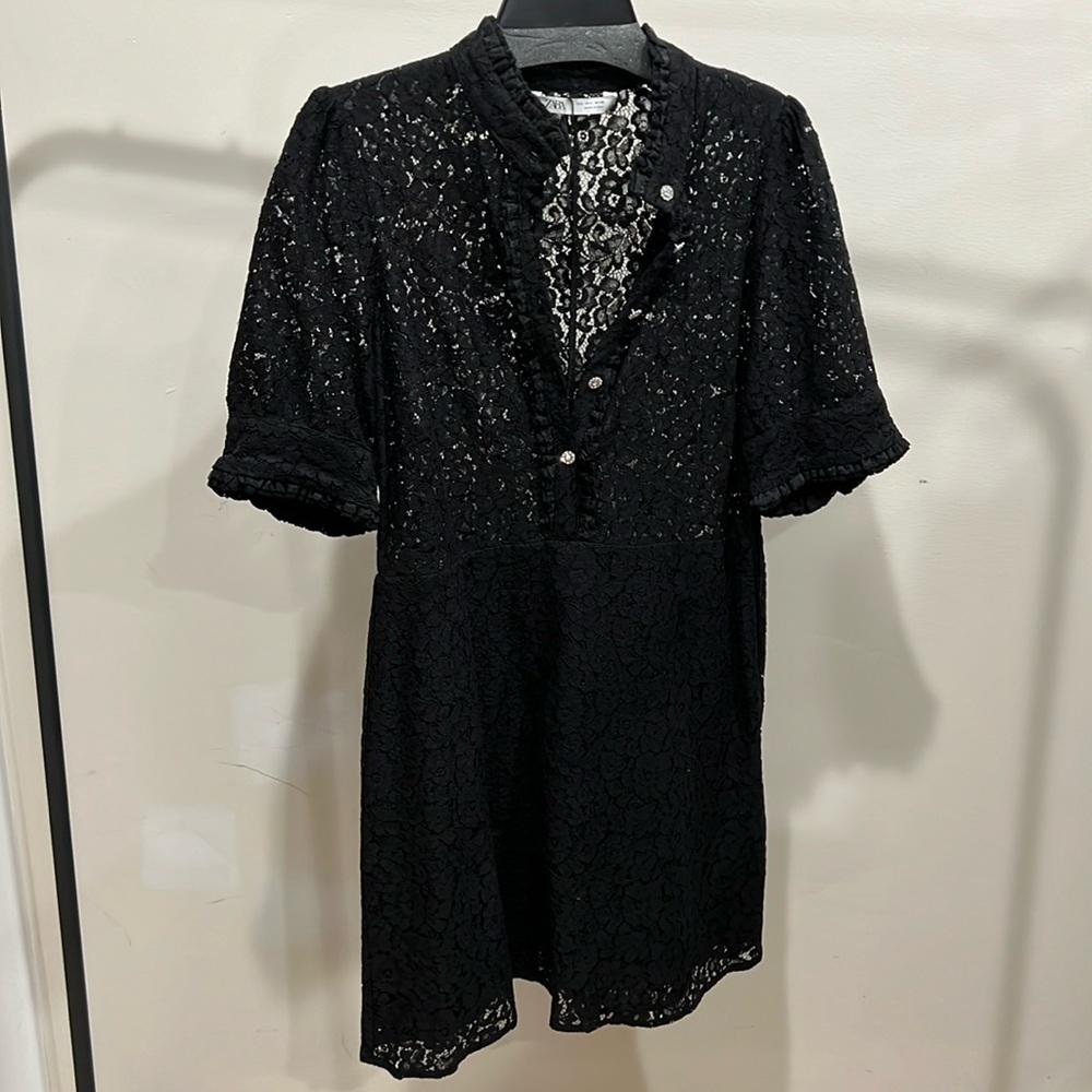 Zara Lace Mini Dress - Chic Little Black Cocktail Attire